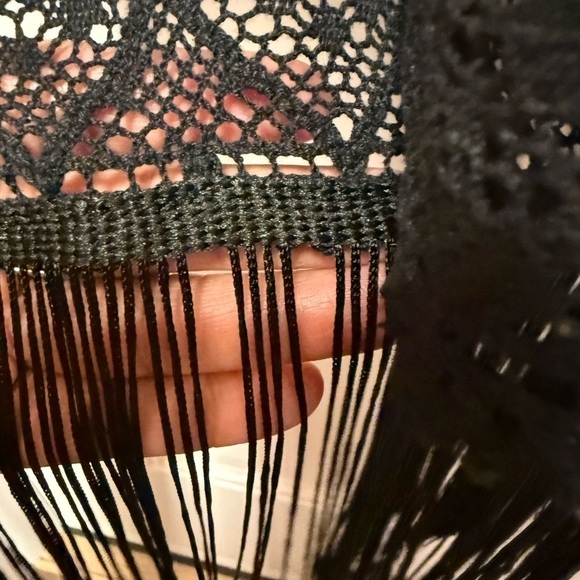 MinkPink Women’s Black Tank Embroidered Dress With Crochet Bottom Tassels Hem L - Picture 5 of 9